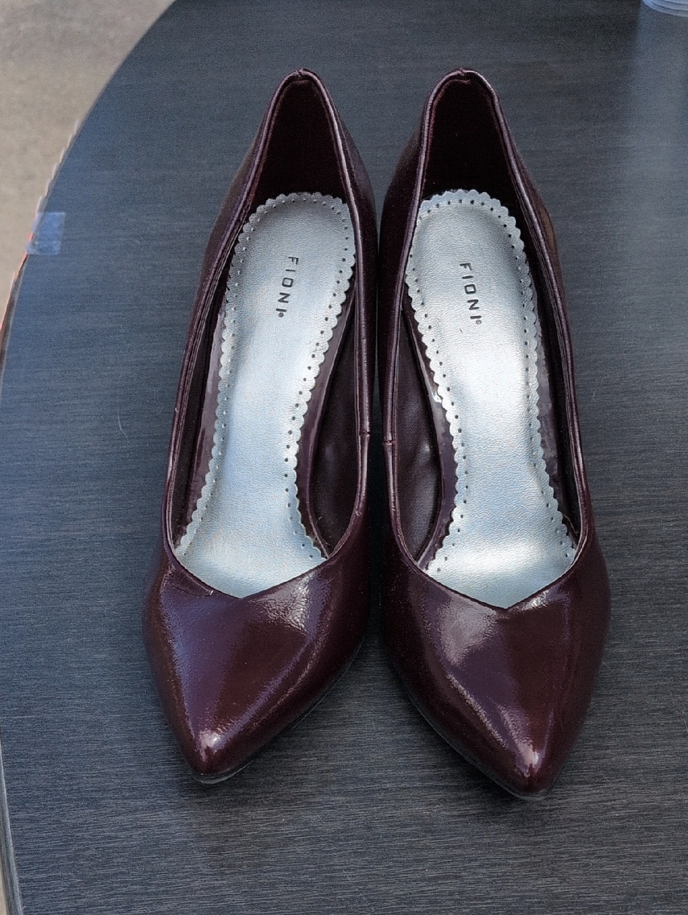 FIONI Clothing Women's Pointed Toe Patent Plum Pumps
